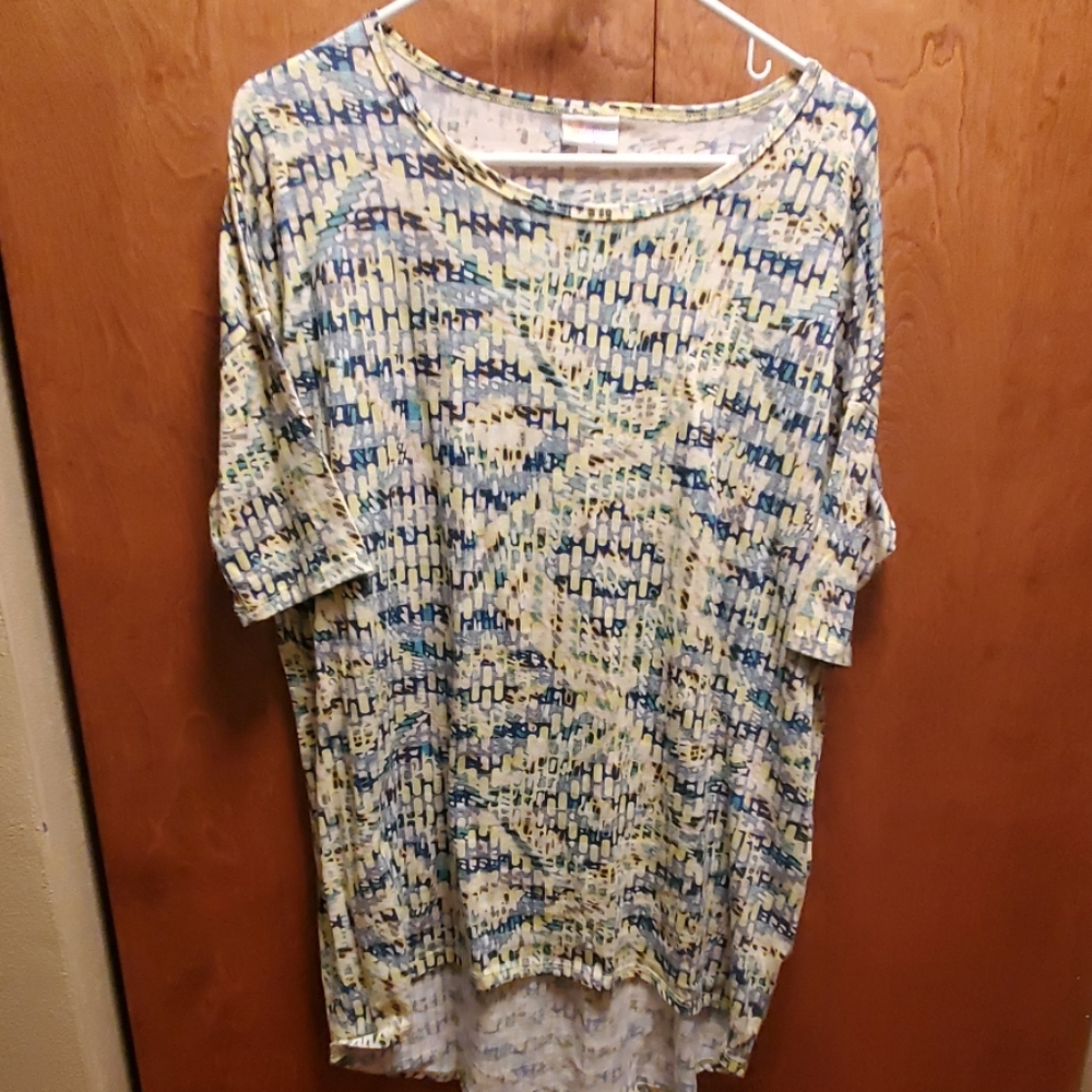 Lularoe Irma tunic